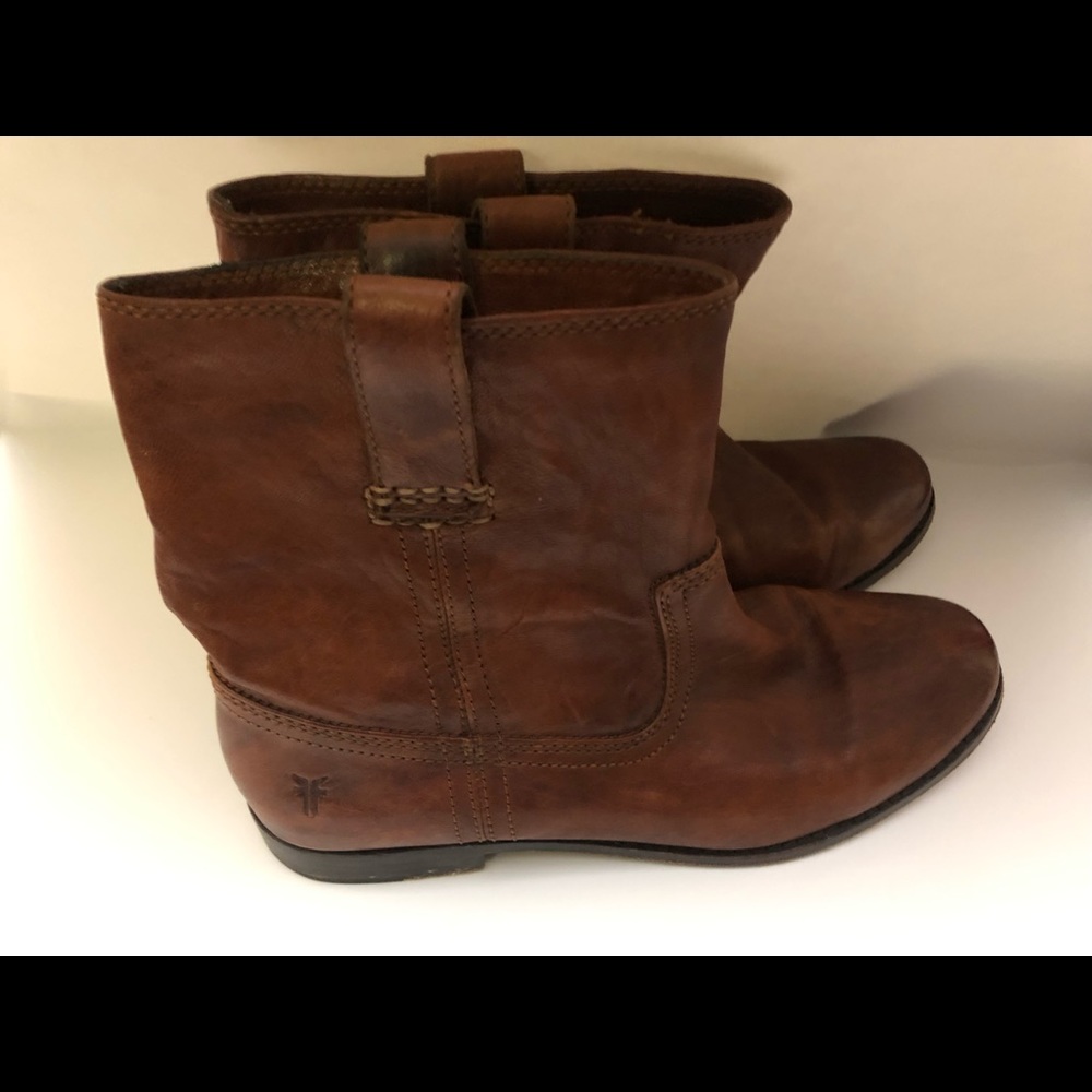 Frye Shortie Boots Ankle boots In size 7.5